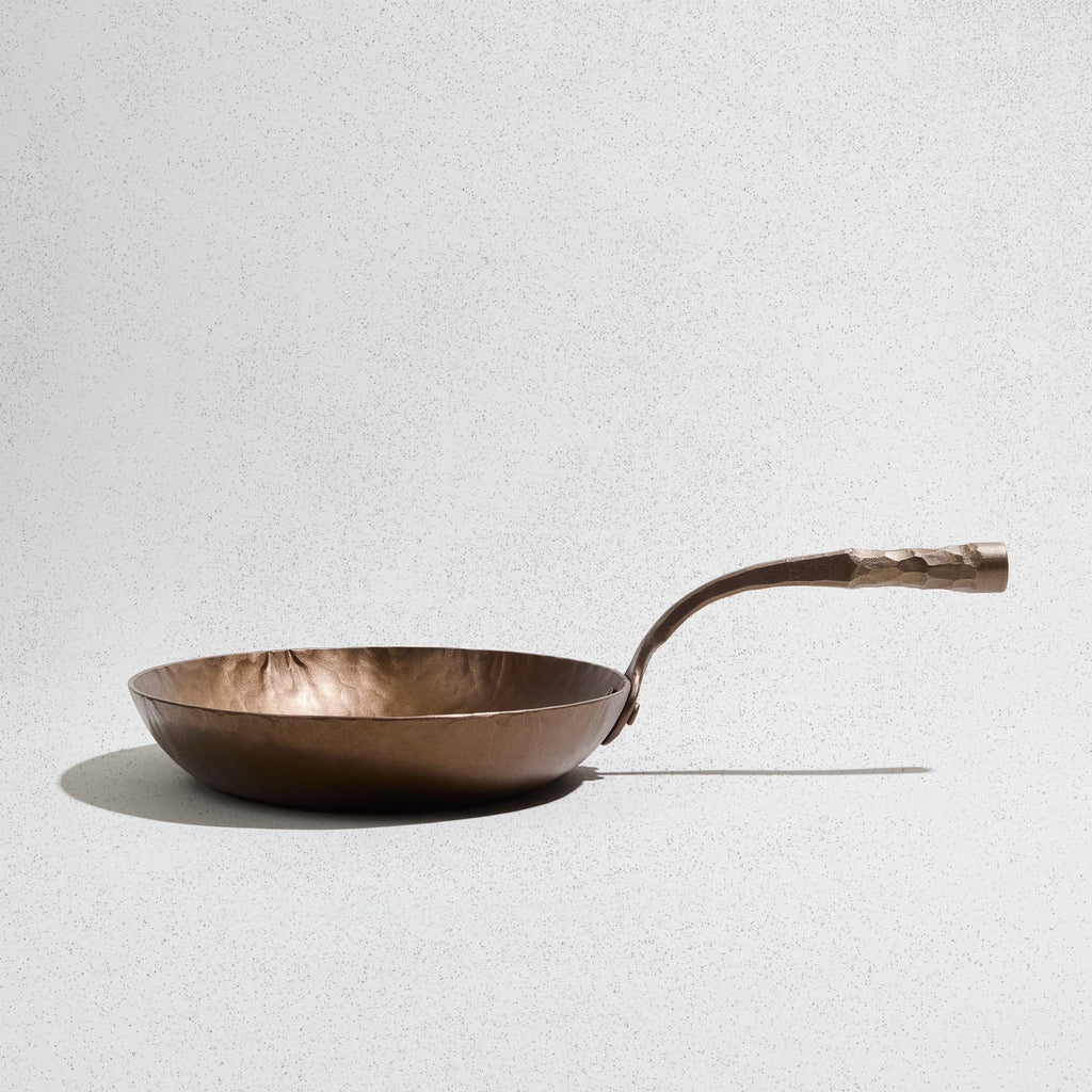 Smithey Ironware - Carbon Steel - Fish Skillet